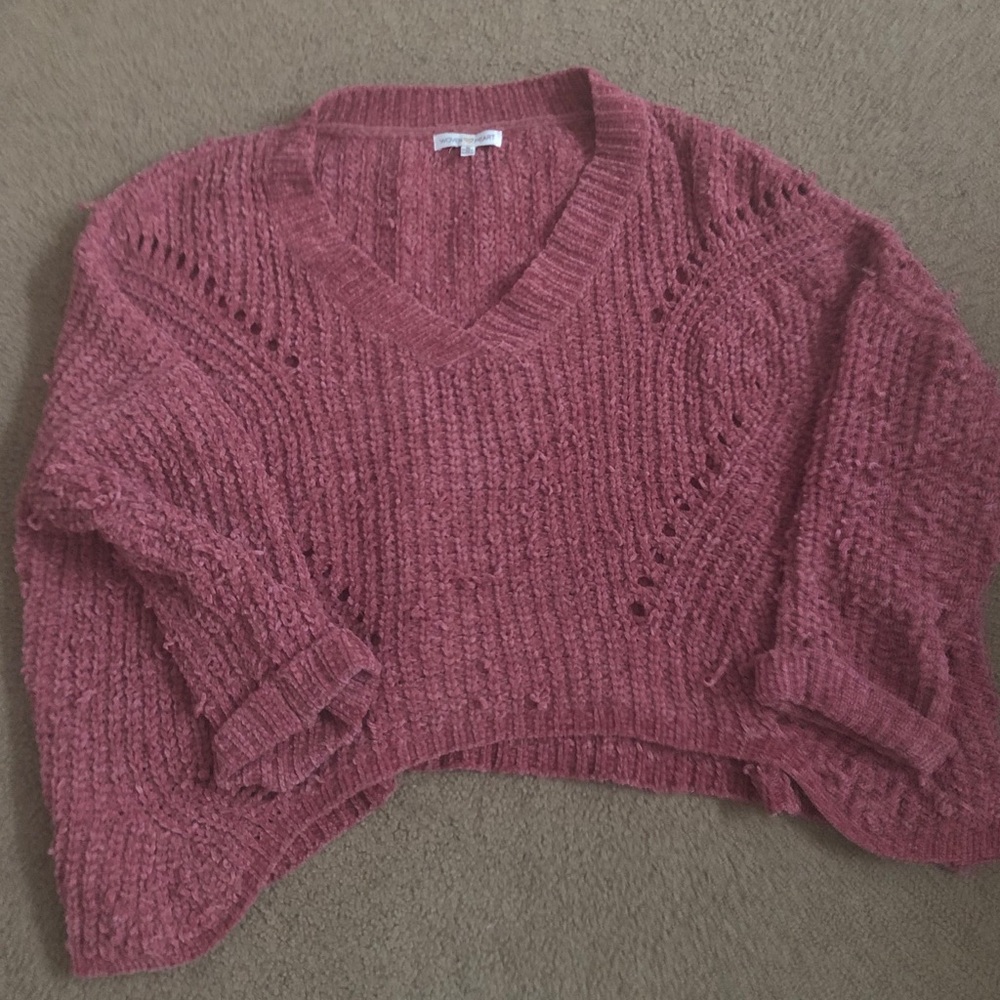 Pink cropped vneck sweater